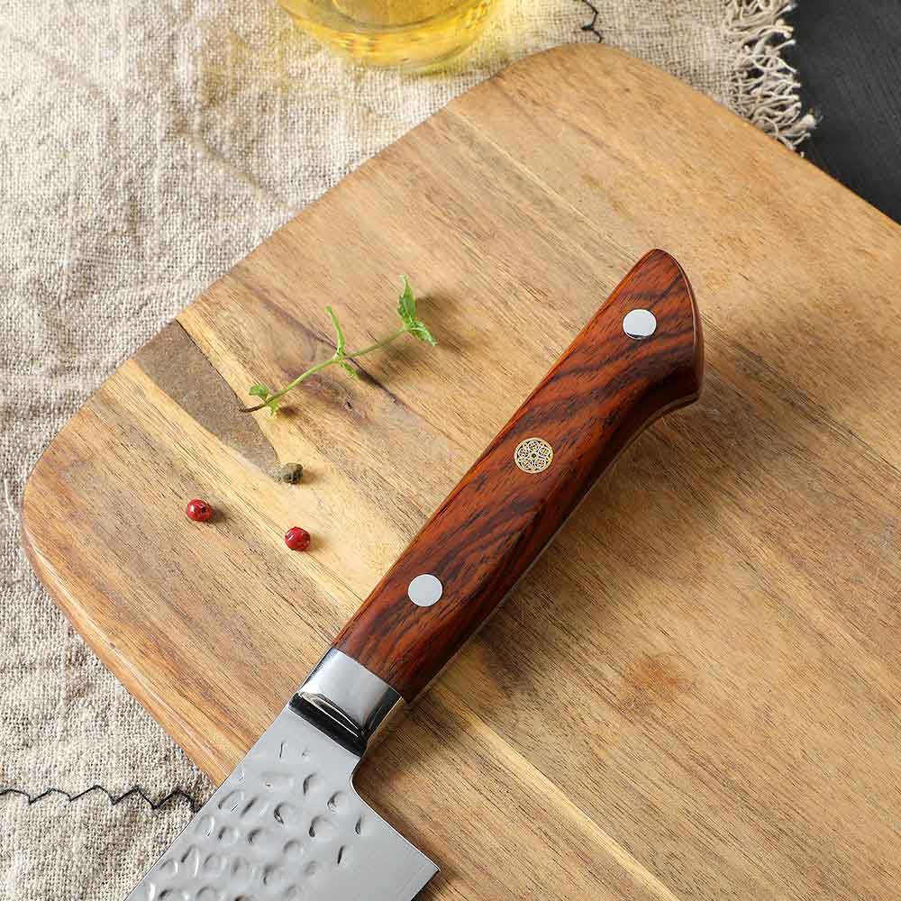 Cuchillo Gyuto 21cm 10Cr Damasco Martillado RoseWood clásico