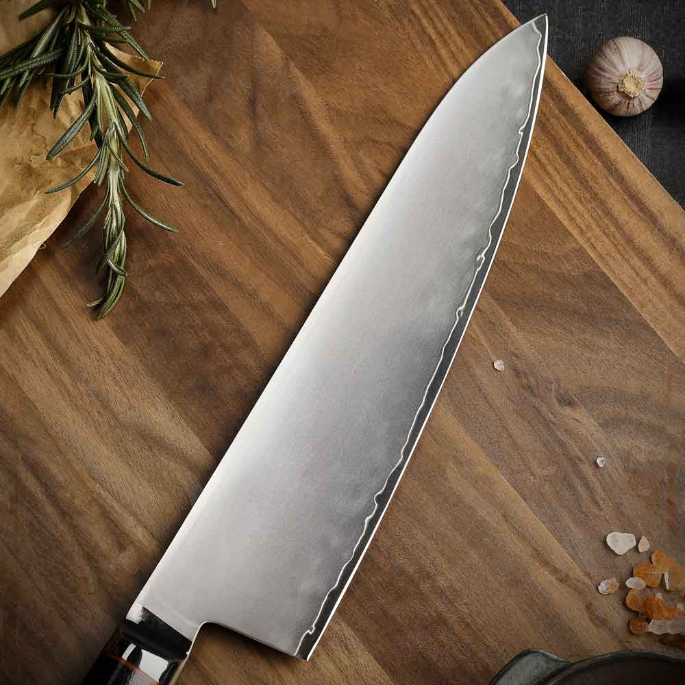 Cuchillo Gyuto 21cm 10Cr Clad mango G10