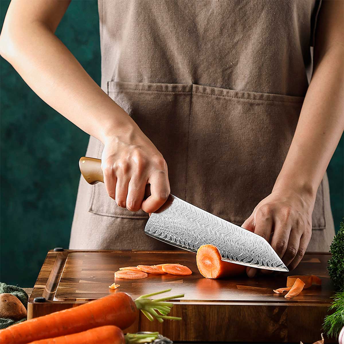 Cuchillo Gyuto 22cm 10Cr+Damasco Flamas Linen Micarta