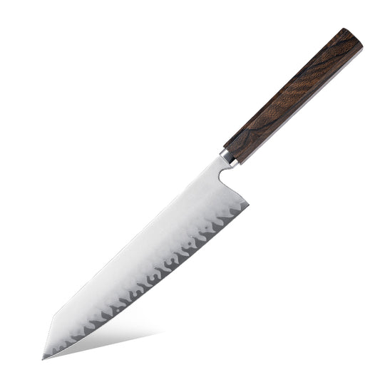 Cuchillo kiritsuke de 21 cm en acero 440C Llama Clad, con mango de ziricote, sobre fondo blanco.