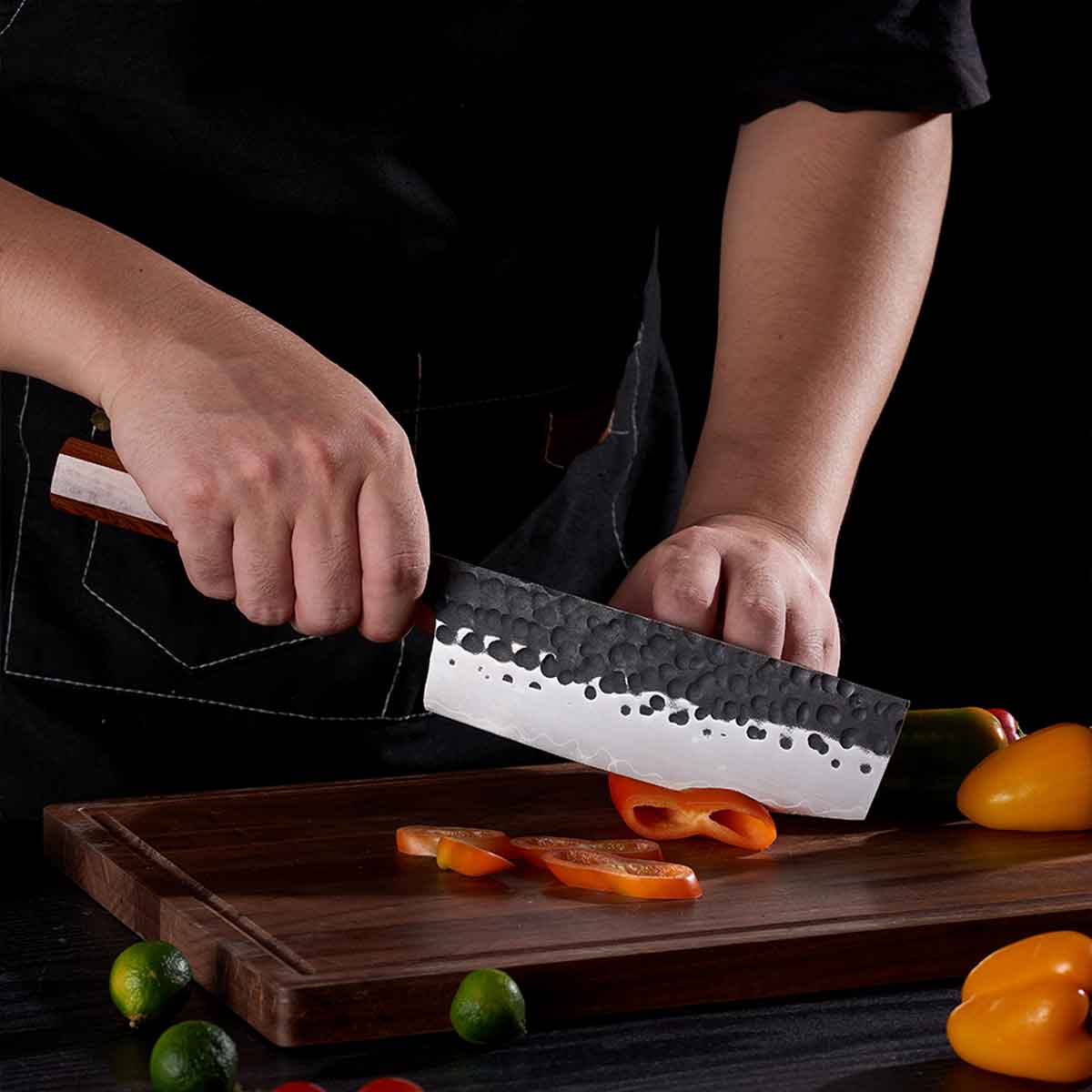 Cuchillo Nakiri 17cm clad 440c Kurouchi martillado Mango Ébano y Secuoya