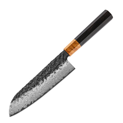 Cuchillo Santoku 18cm 10Cr+Kurouchi Martillado Damasco66 Oct Ebano fondo blanco