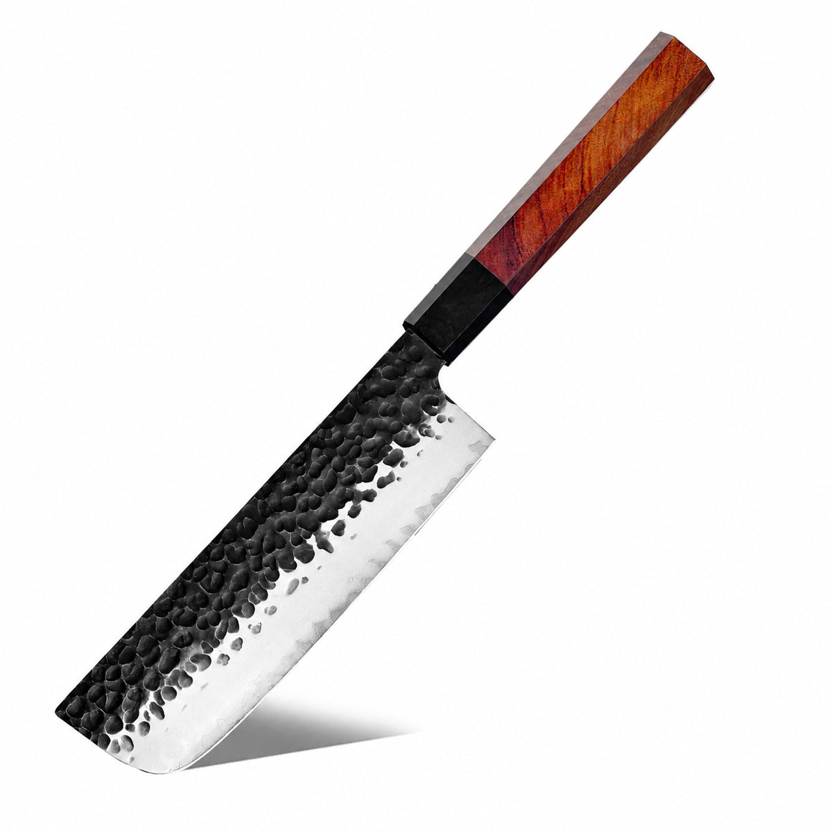 HM-19C Cuchillo Nakiri 17cm AUS-10 Clad Kurouchi Martillado Mango Mkuruti y Ebano fondo blanco
