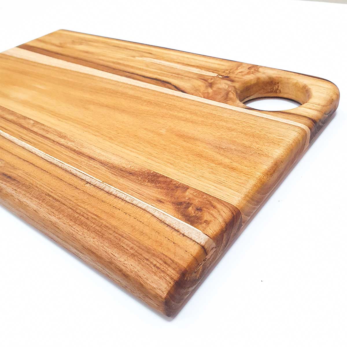 Tabla de picar corner hole teca SALVA 35x22.5x2 cm