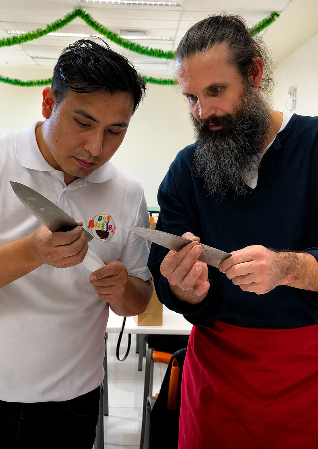 Master Class Grupal de Afilado Cuchillos de Cocina +Kit Profesional Incluido